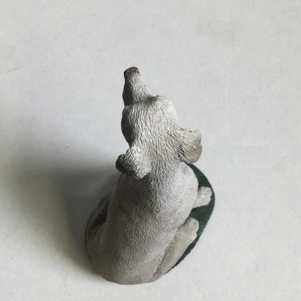 Stone Critters SC-448 Greyhound Realistic Resin Figurine Dog VTG - Picture 6 of 9